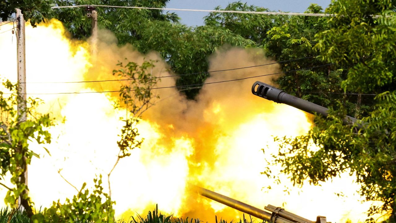 যুদ্ধবিরতির আহ্বান উপেক্ষা করে থাইল্যান্ড-কম্বোডিয়া সংঘাতে বাড়ছে প্রাণহানি